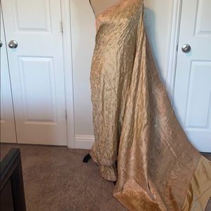 Tanchoee Silk Banarsi Sari/Dress